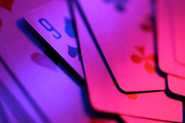 Fortune Mouse live-dealer studio with professional hosts