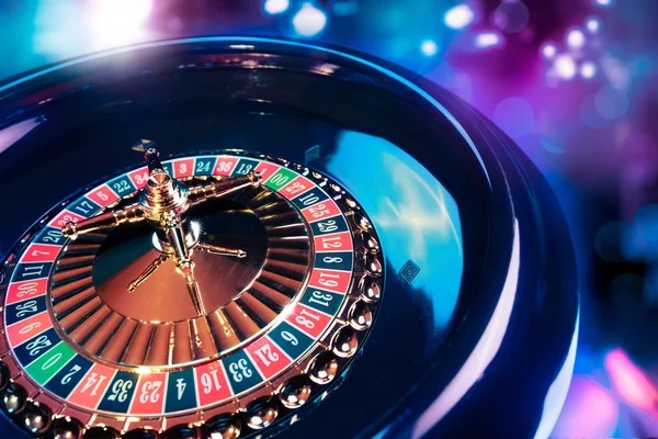 Live dealer at Market Closing Time table on gila4d login